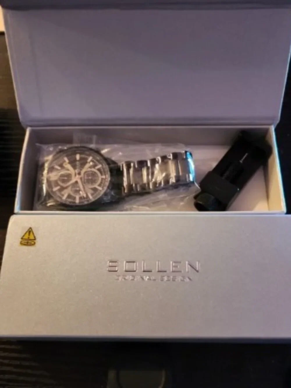 Sollen Black and Gold Chronograph Watch